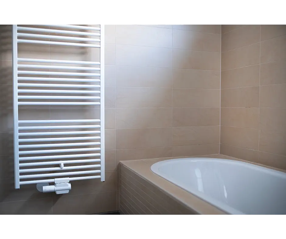 Fourniture et pose d'un radiateur électrique ou d'un sèche-serviettes