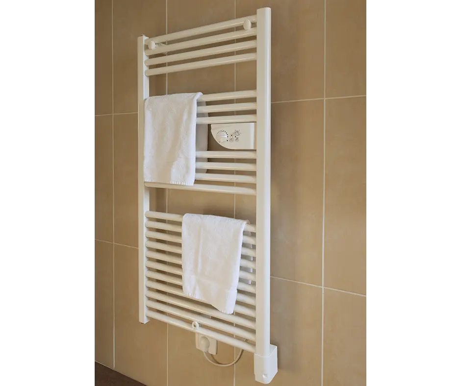 Pose d'un convecteur/radiateur électrique ou d'un sèche-serviettes
