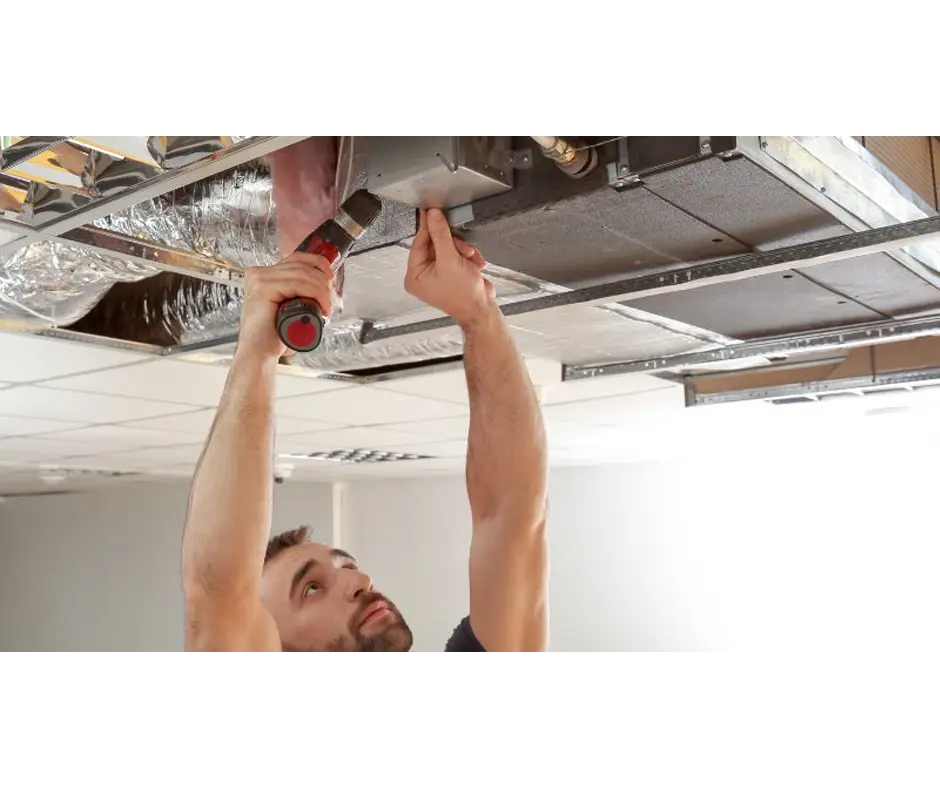 Coffrage d'un moteur de VMC Coffrage d'un moteur de VMC