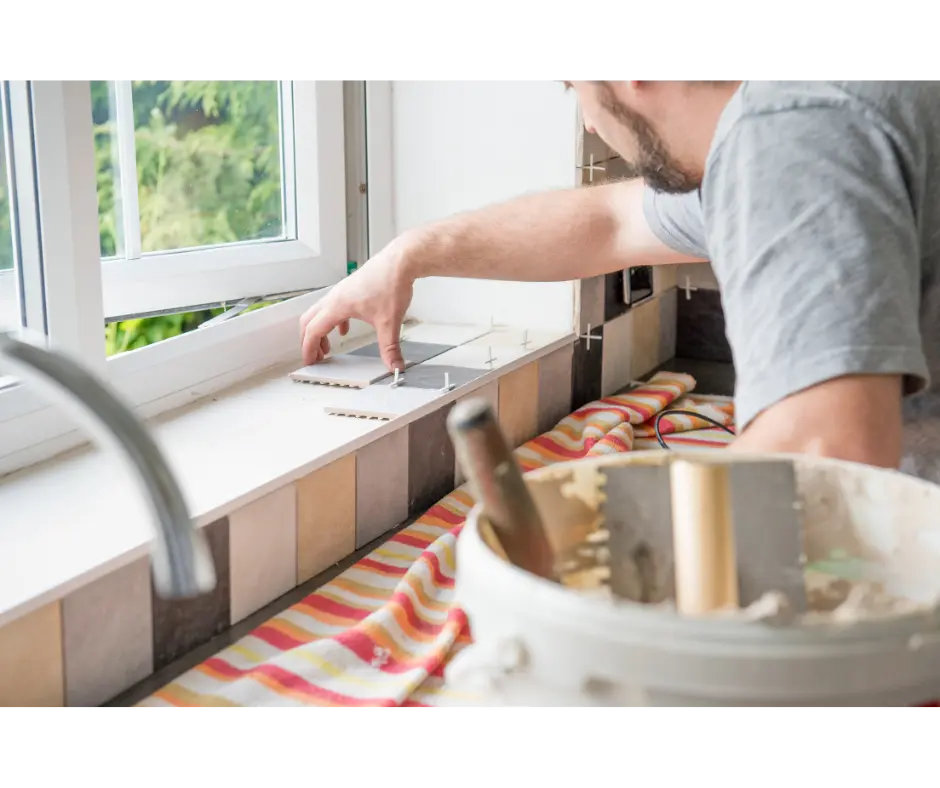 Pose crédence cuisine jusqu'à 4 mètres